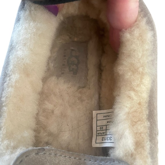 UGG Ansley Suede/Shearling Gray/Cream Moccasin Slippers - Picture 6 of 15